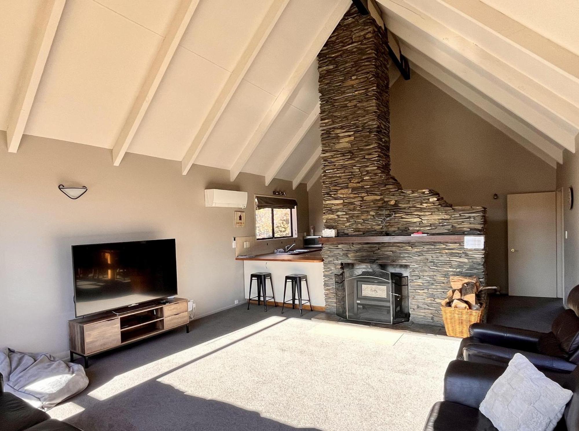 Stoneleigh - Tekapo Holiday home